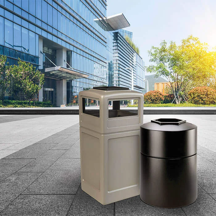 Commercial Zone trash and recycling cans outside